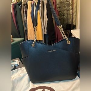 Michael Kors Jet Set black Saffiano leather tote